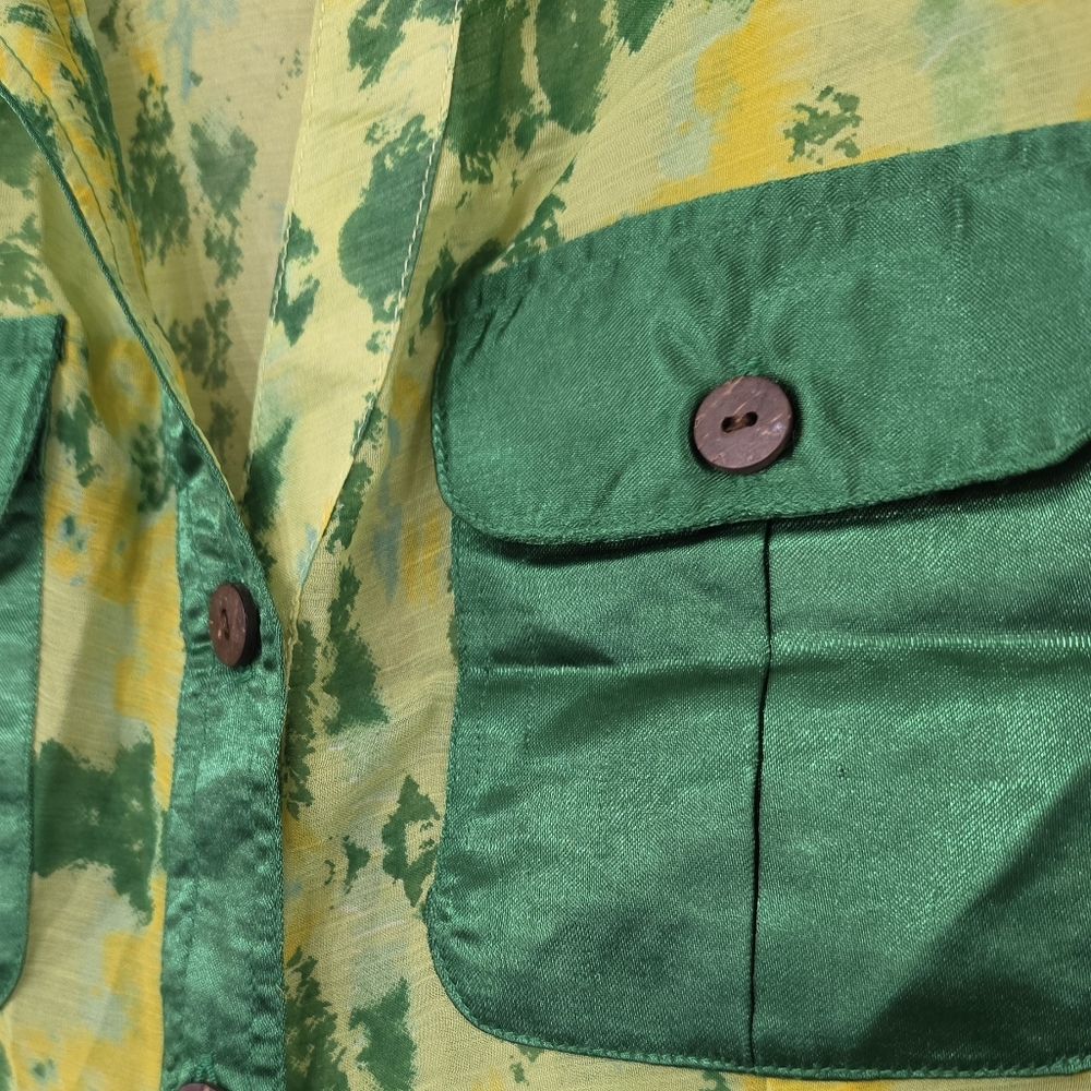 Shoreline Vibrant Green and Yellow Patterned Blouse - Picture 3 of 8
